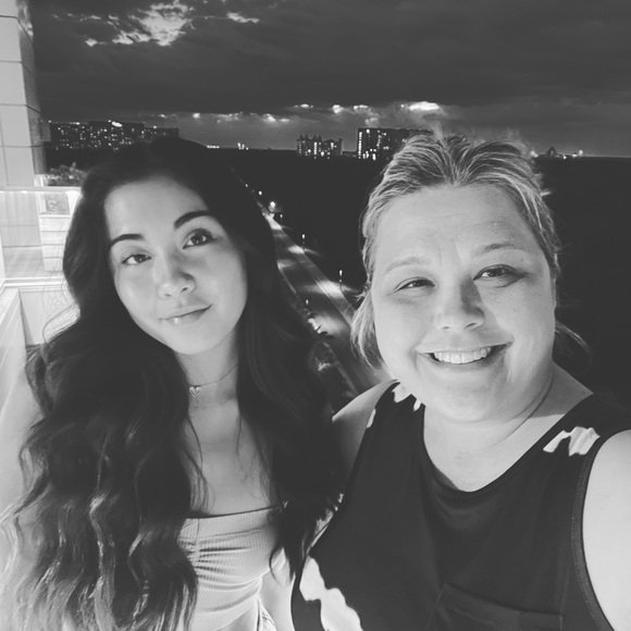 LIKE THIS TO BE NOTIFIED WHEN I GO LIVE!!  Live tonight share show! - Picture 4 of 7